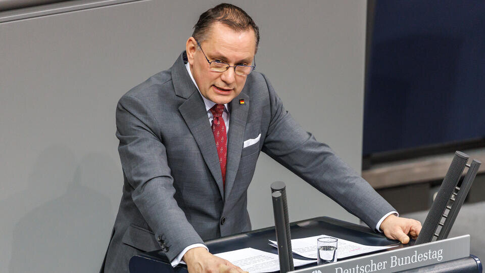     Лидер АдГ Хрупалла: Германии и Западу следует возобновить переговоры с Россией www.globallookpress.com/Andreas Gora/Keystone Press Agency