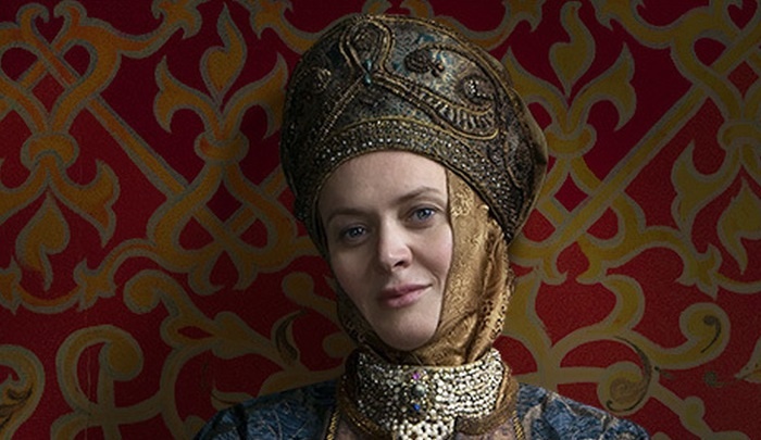 Скрин кадр из сериала Годунов (царица Ирина Фёдоровна) 