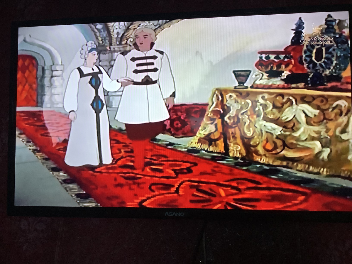 Фрагмент коллекции «сказка о мертвой царевне и семи богатырях “ .