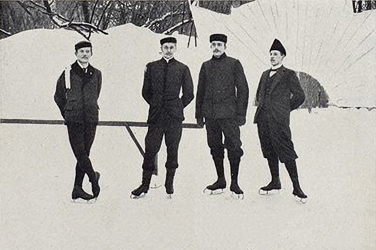    Участники первого состязания на всемирное первенство: Фукс, Хюгель, Сандерс и Подусков. 1896 / Аукционный дом "Литфонд"