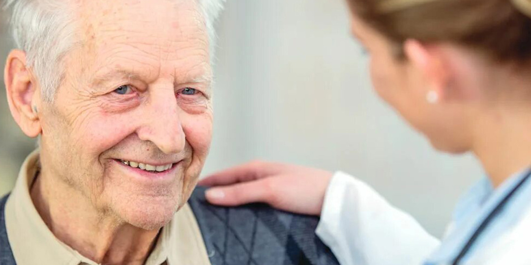 Густая кровь у пожилых: как питанием и образом жизни снизить риск тромбов и инсульта