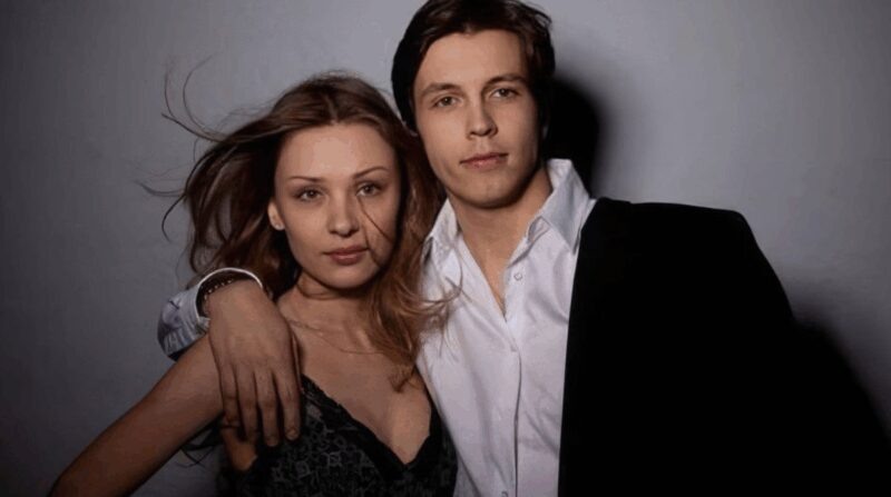    Ирина Таранник и Денис Васильев в студенческие годы