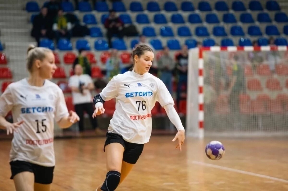    Гандболистки «Ростов-Дона» обыграли «Кубань» в четвертьфинале Кубка России