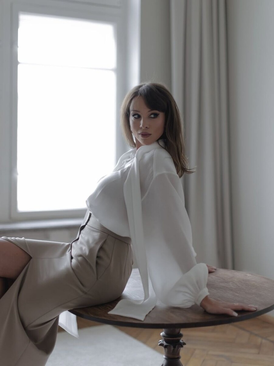    Полина Диброва. Источник: @polinadibrova*