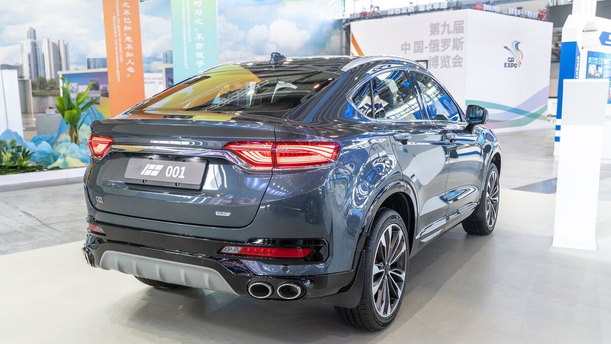    Knewstar 001. Фото Константин Завьялов / «Автоновости дня» с международной промышленной выставки «Иннопром»