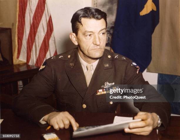 Клэр Ли Шенно...