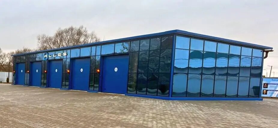 Быстровозводимая автомойка на 5 боксов