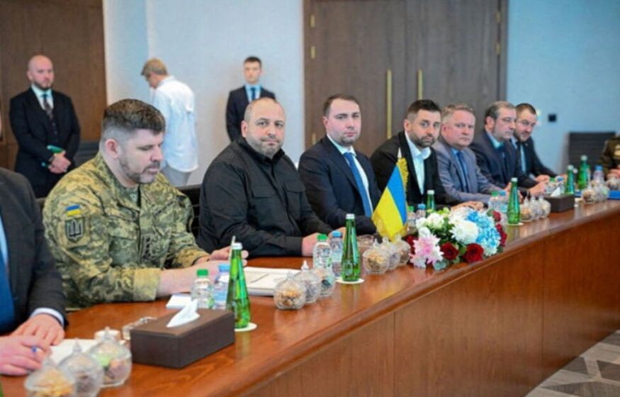    Переговоры в Абу-Даби по украинскому кризису: две линии диалога и отсутствие МИД РФ