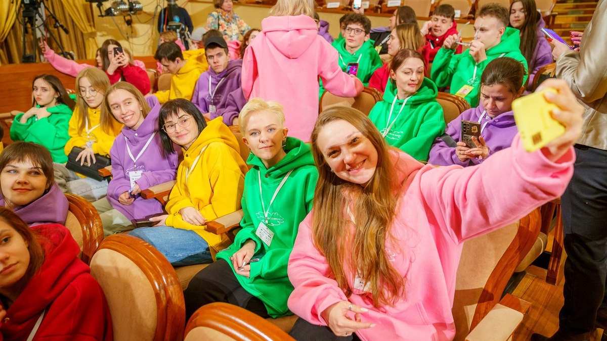    Международный фестиваль молодежи 2026 года пройдёт в Екатеринбурге в сентябре