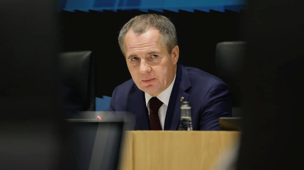 Вячеслав Гладков заявил, что необходимости в вывозе белгородцев отдельных категорий за пределы региона теперь нет.📷Фото: t.me / vvgladkov