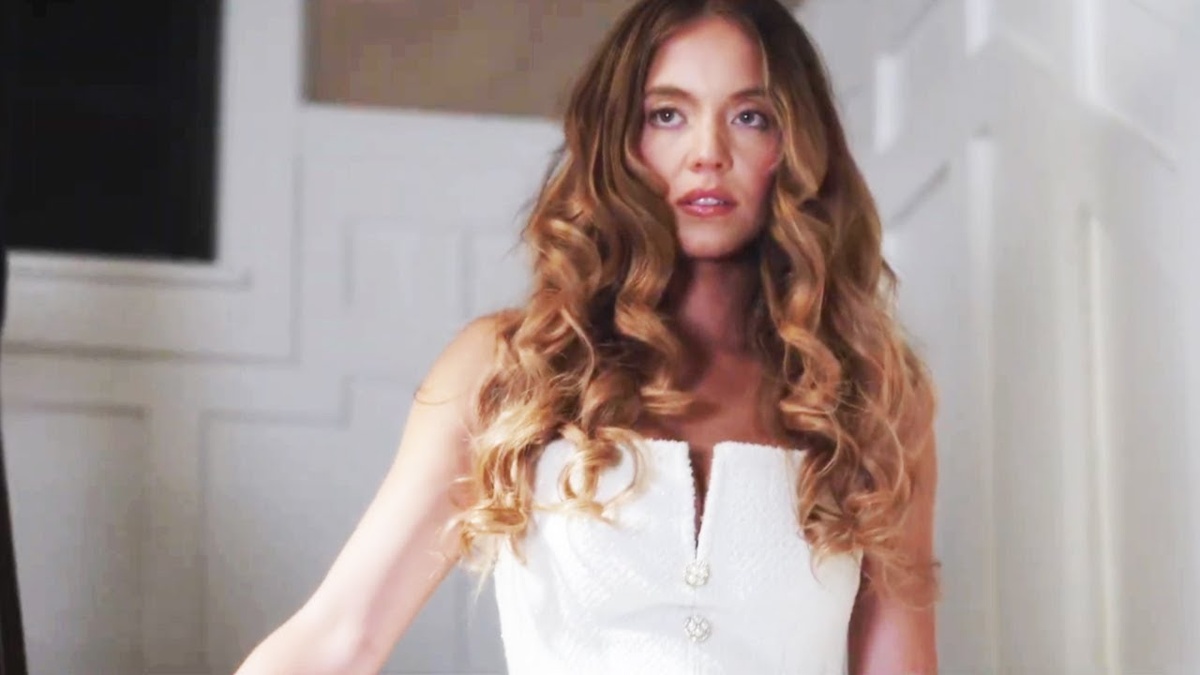 
Сидни Суини в роли Милли