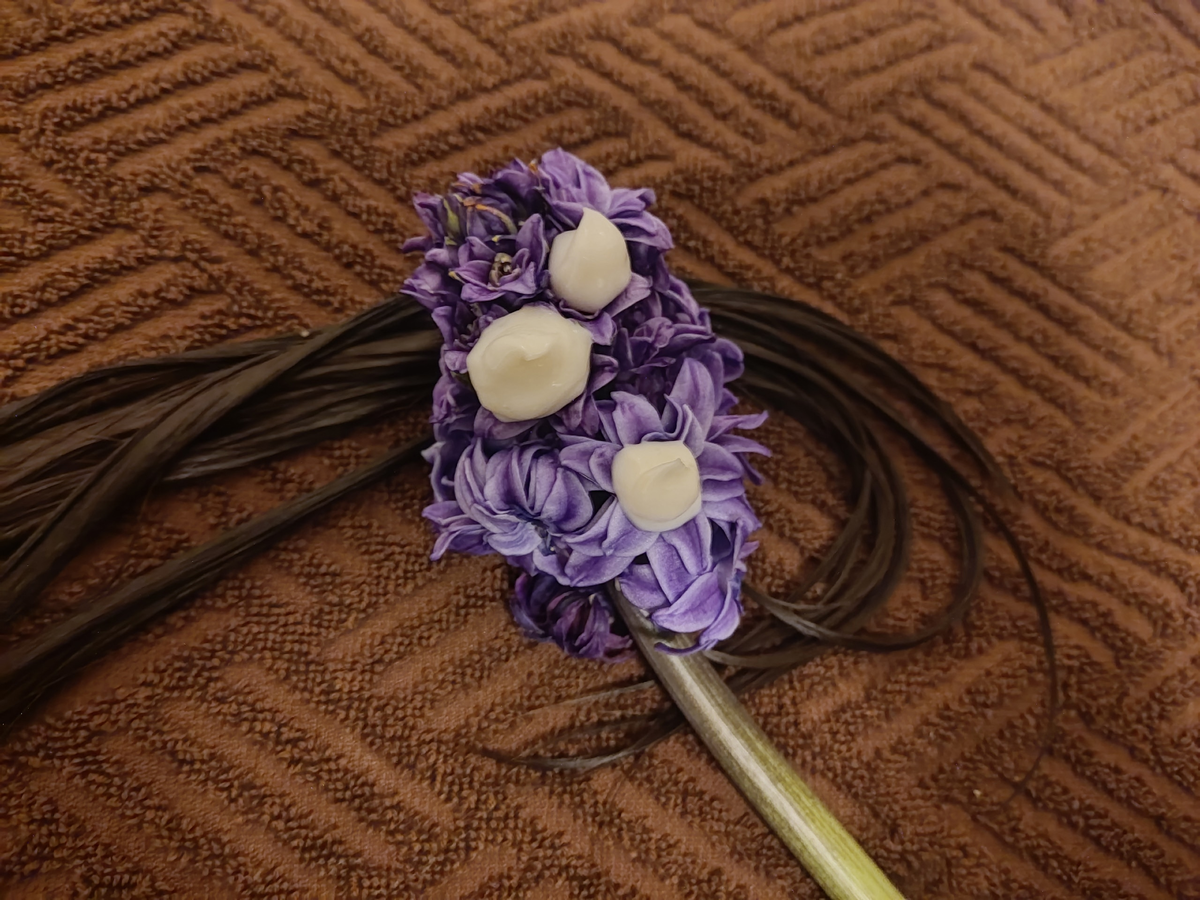 Бальзам приятно пахнет, и когда уход сопровождается ароматом, это - отдельное удовольствие