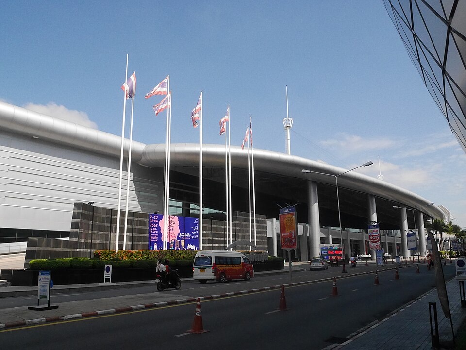 Место проведения конкурса Impact Challenger Hall в Пак Крете.