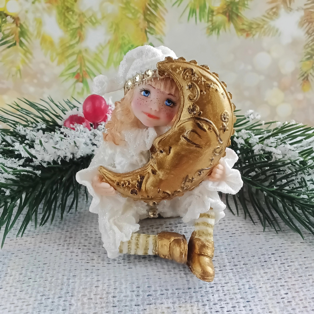 Фото предоставлено мастерской "Ватные игрушки Ирины Рыбий"