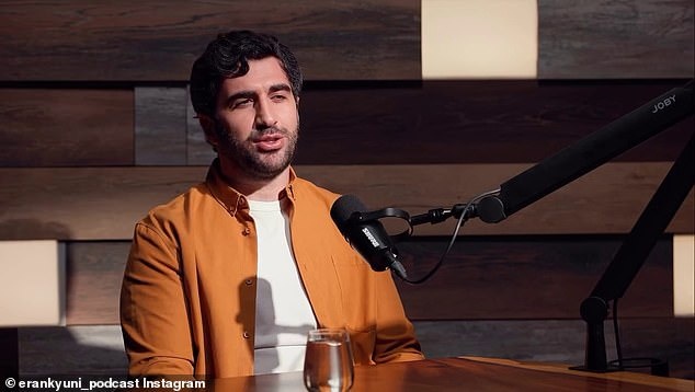 На фото: Саркис Карапетян мечтает о Министерстве секса.