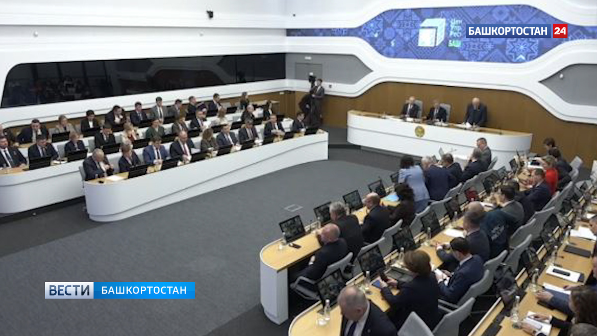    Глава Башкортостана поручил оказать помощь пострадавшим в студенческом общежитии БГМУ