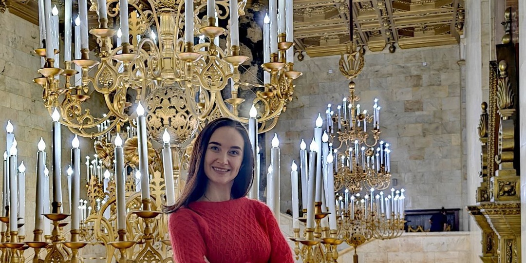 Самая низкая и самая дорогая из сталинских высоток: прогулка по гостинице «Ленинградская» в Москве