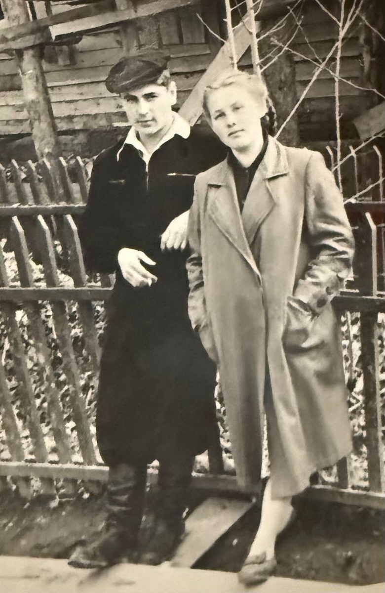 Первая совместная фотография