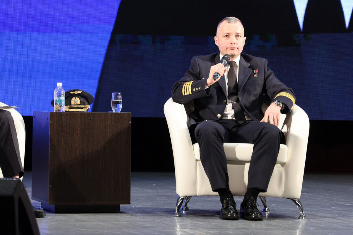    Герой России Дамир Юсупов рассказал каменской молодежи о своем подвиге