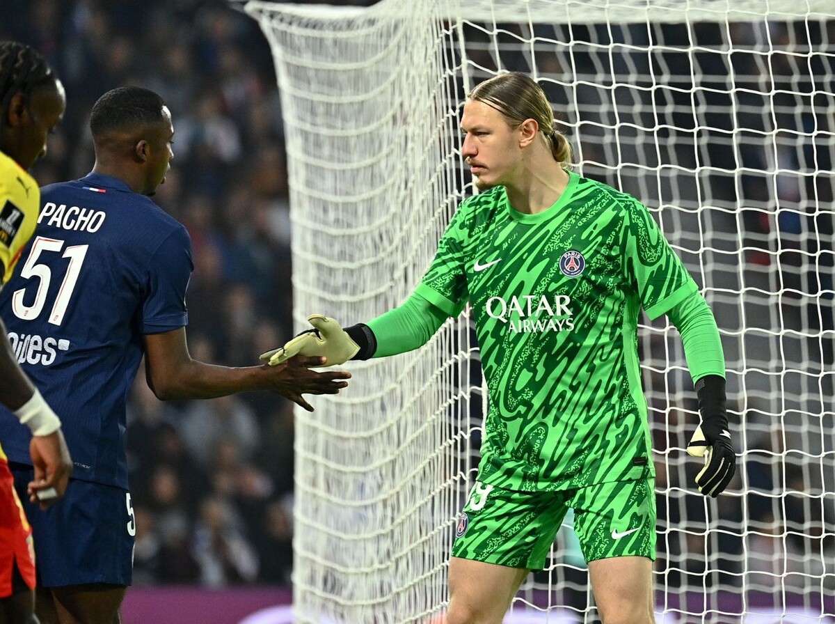     Матвей Сафонов / Фото: «ПСЖ»