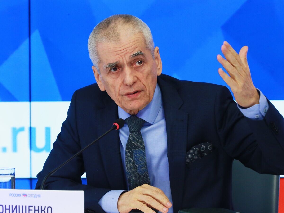    Геннадий Онищенко на пресс-конференции в международном мультимедийном пресс-центре МИА "Россия сегодня" | © РИА Новости / Александр Натрускин