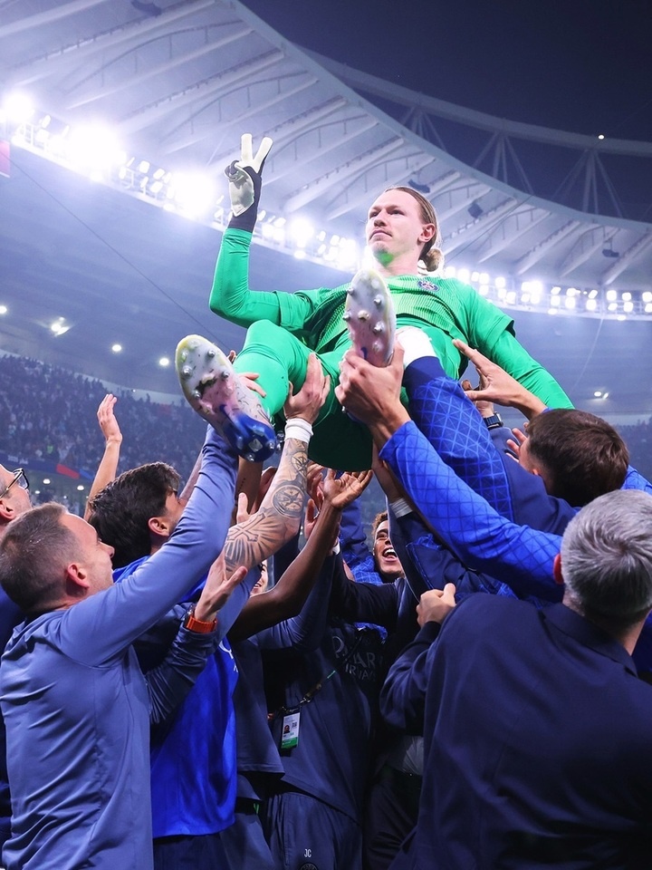     фото: соцсети Матвея Сафонова/Paris Saint-Germain