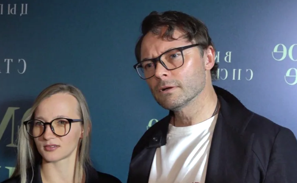 на фото Илья Носков и Виктория Плоп