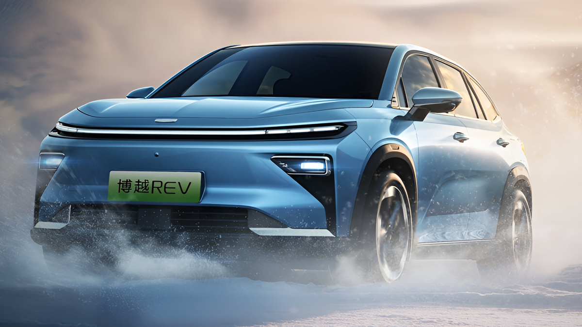    Geely Boyue EREV. Фото Geely