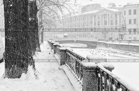 Санкт-Петербург, канал Грибоедова. после снежного шторма  Из картинок Яндекса