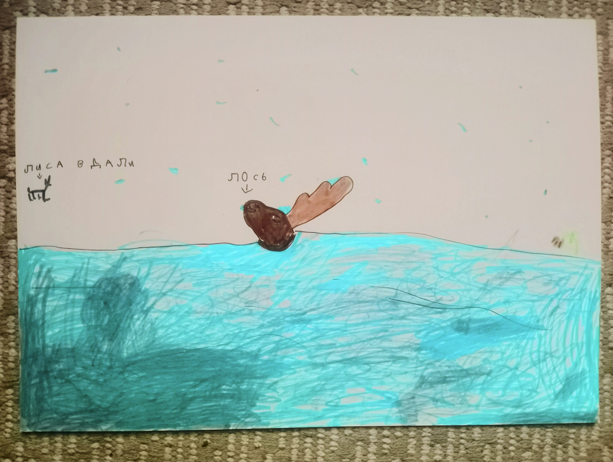 Лось под снегом, рисунок Лидии. Картон, линер, маркер, цветные фломастеры. 