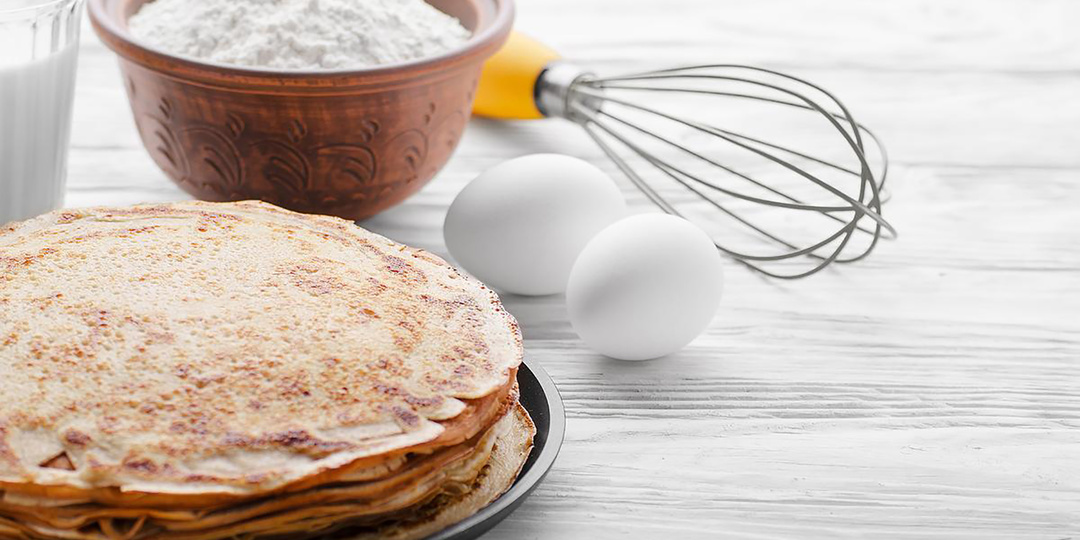 Блины на воде, молоке и кефире: в чём отличия?