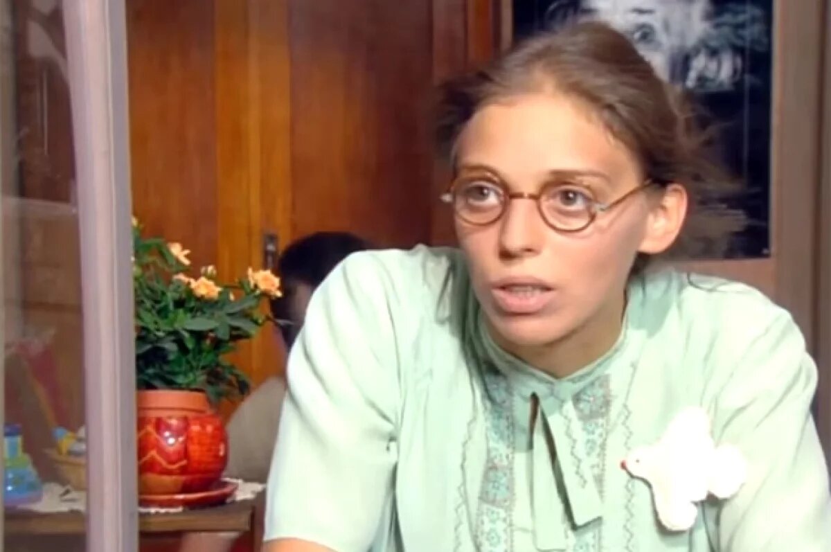    AIF: стало известно о состоянии актрисы Уваровой после перелома ноги