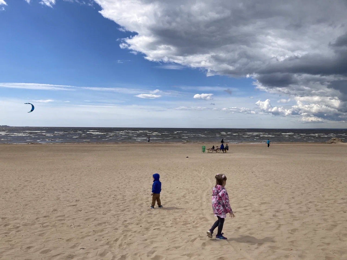 2022 год. Маша и Юра по-прежнему в поиске друзей.