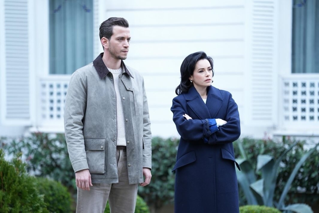 кадр из сериала "Зависть"