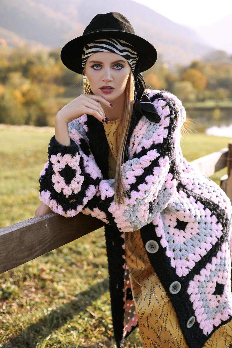 Кардиган "Бабушкиными Квадратами" (школа вязания и шитья Lorraine Woolheart ®2014) (ИП Берлизова Лариса.А.)