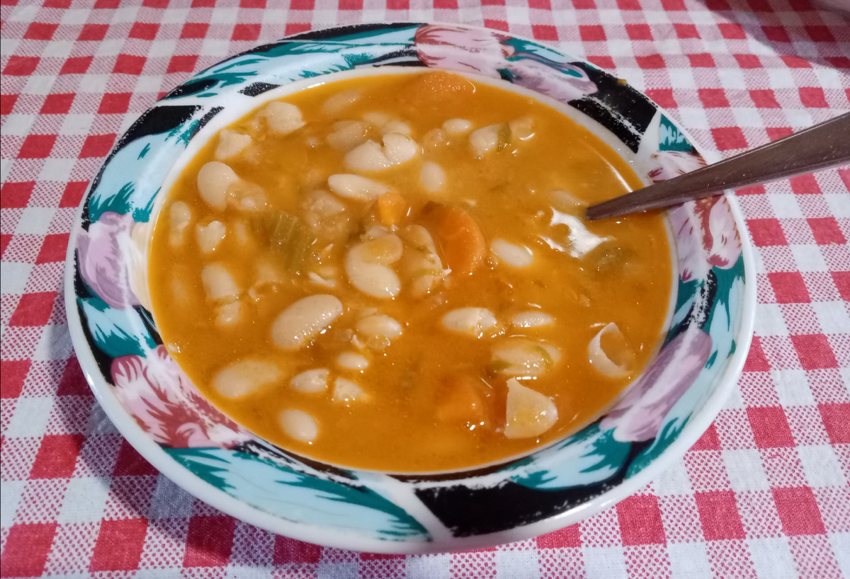 Фасолевый суп (все фото автора) 