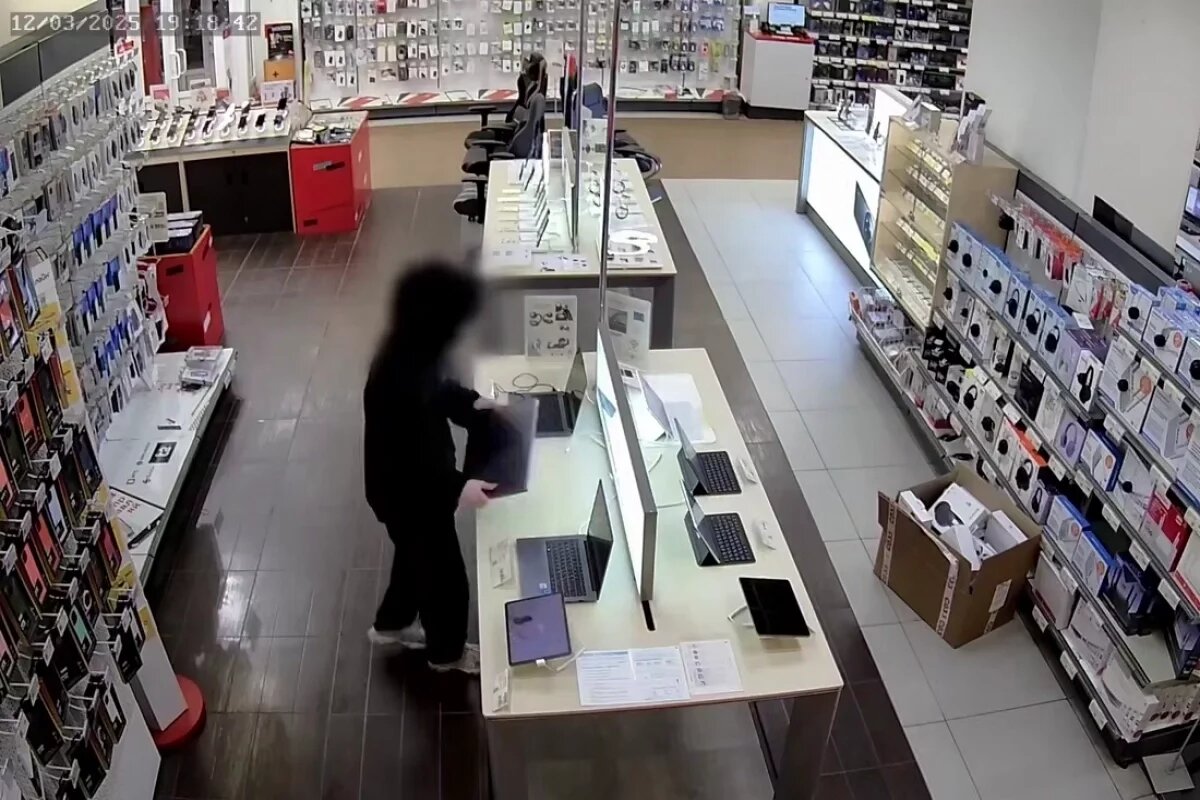    Подросток похитил технику на 800 тысяч рублей в Нижнем Новгороде