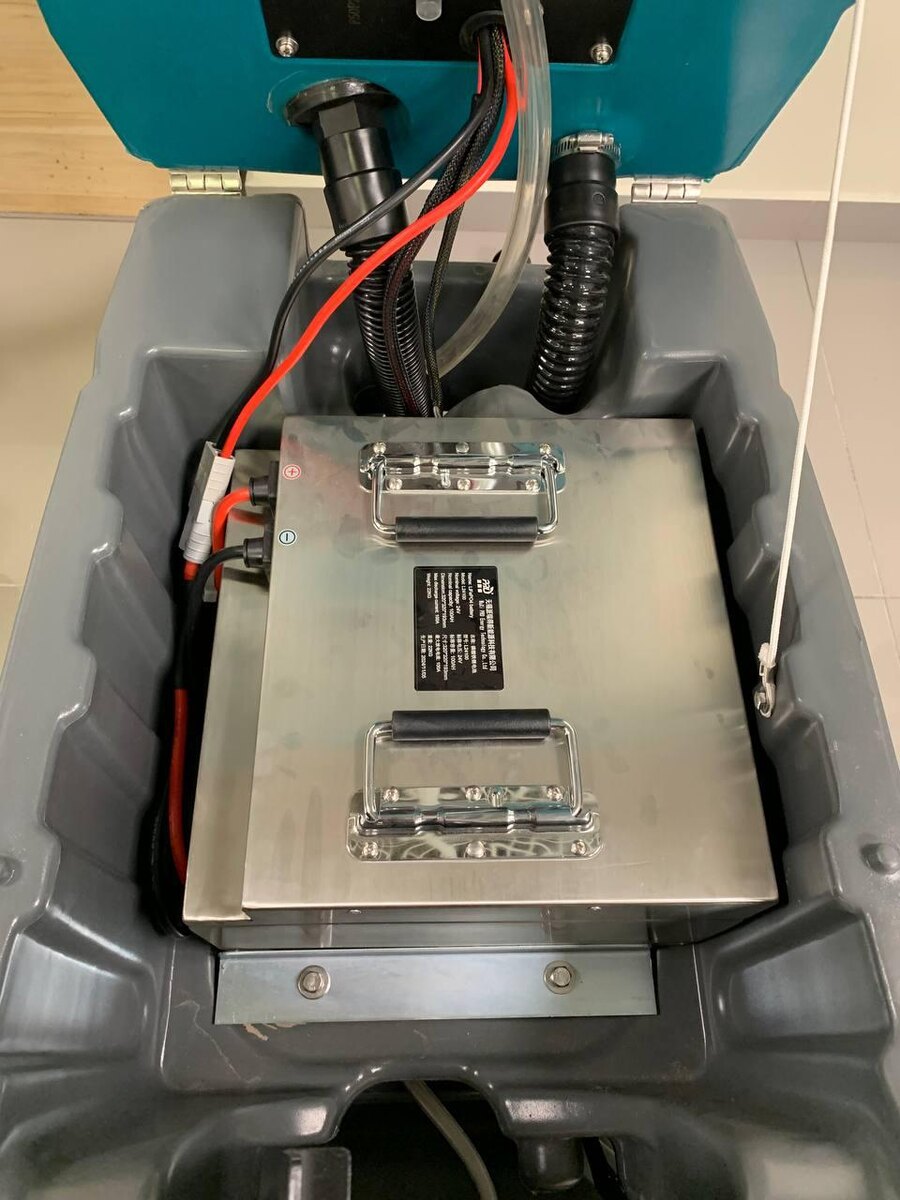 Литий-ионная батарея