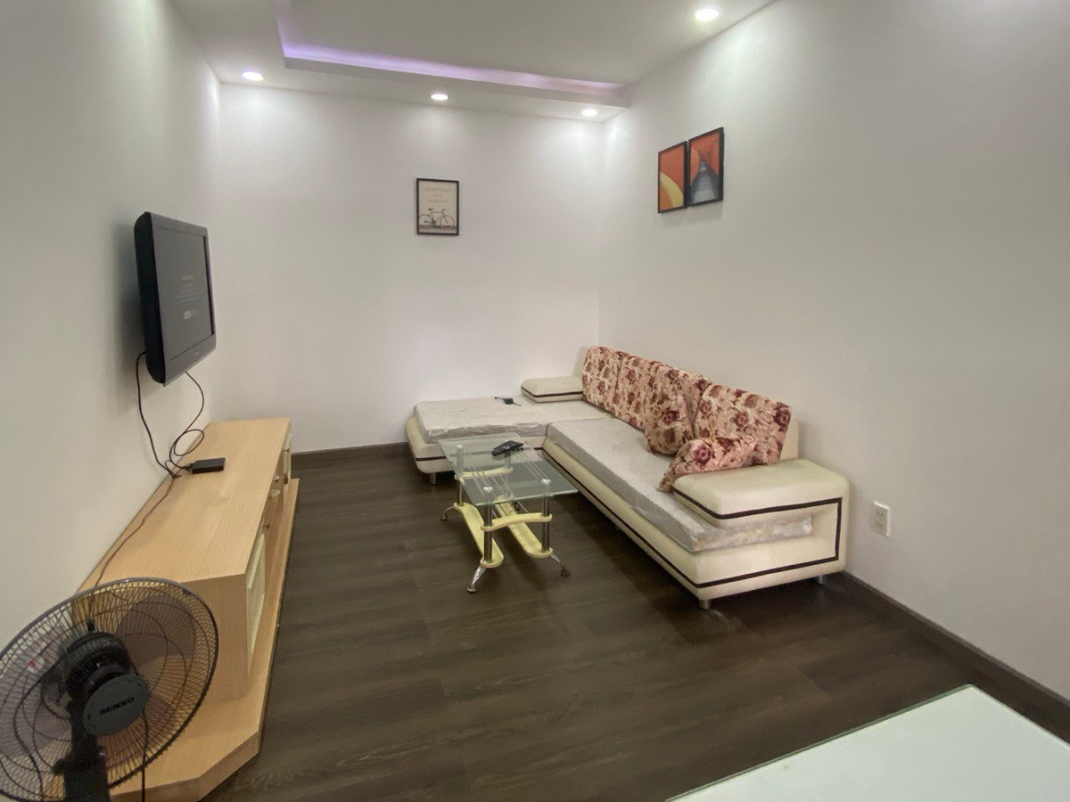 В двухкомнатных квартирах располагается зал совмещенный с кухней, две спальни и два санузла