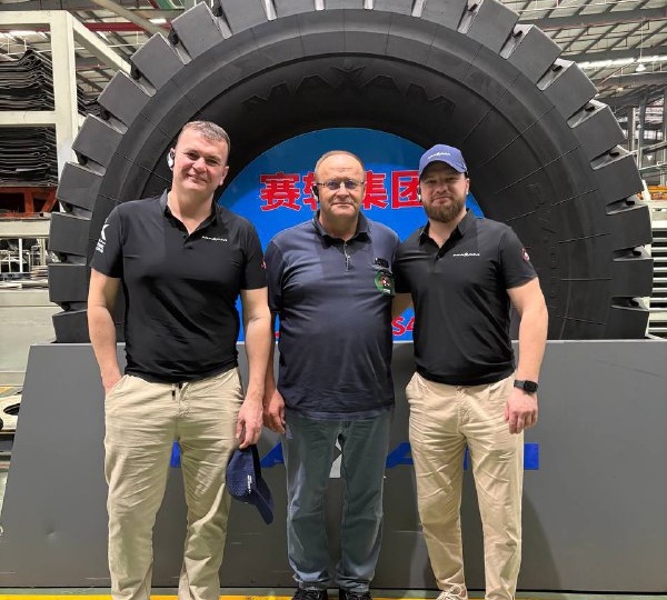 Команда СамТРАК с аграриями Самарской области на заводе MAXAM во Вьетнаме