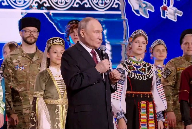 Студенты ВГТУ приняли участие в открытии Года единства народов России