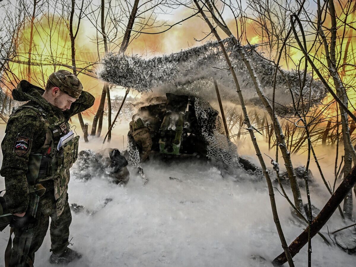    Боевая работа расчета пушки-гаубицы Д-20 | © РИА Новости / Сергей Бобылев