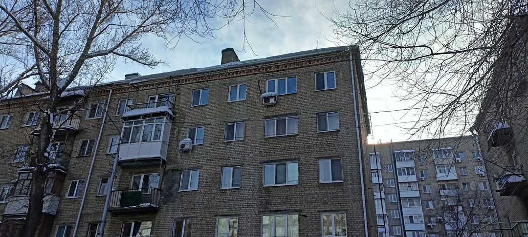 Стоит ли брать в ипотеку квартиру из старого фонда ради небольшого ежемесячного платежа. Мнение юриста