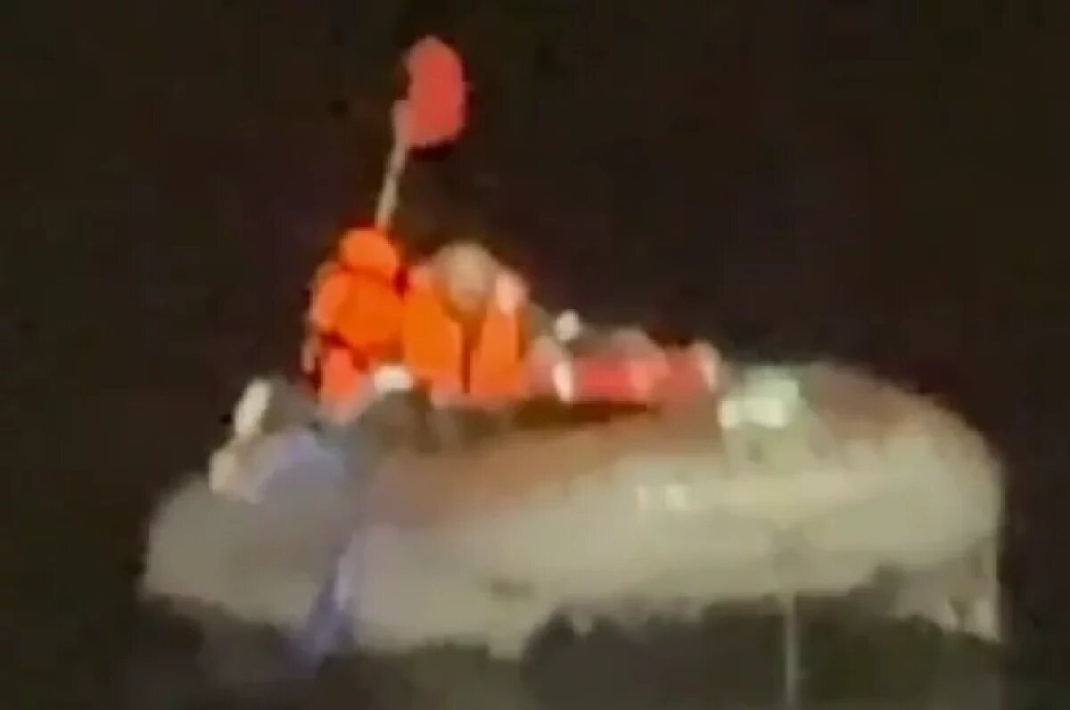    Дрейфовавший два месяца в Охотском море Пичугин частично признал вину