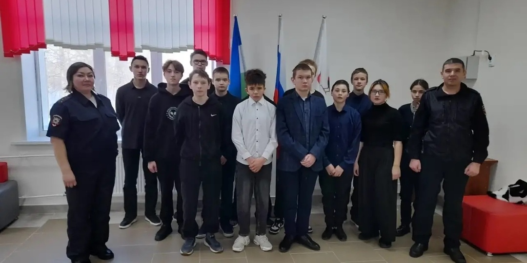 Ученики школы села Старобазаново присоединились к акции «Безопасность детства»