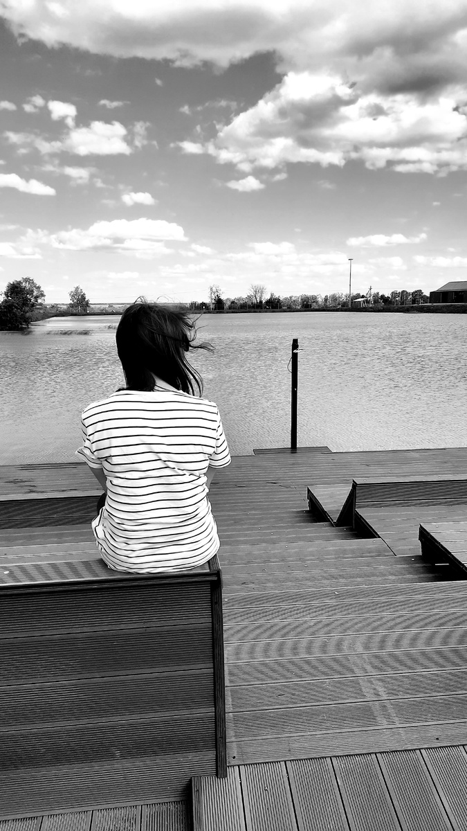 Пересмотрела я диск с фотками и вот такое нашла) на фото я)  нравится это фото 😊