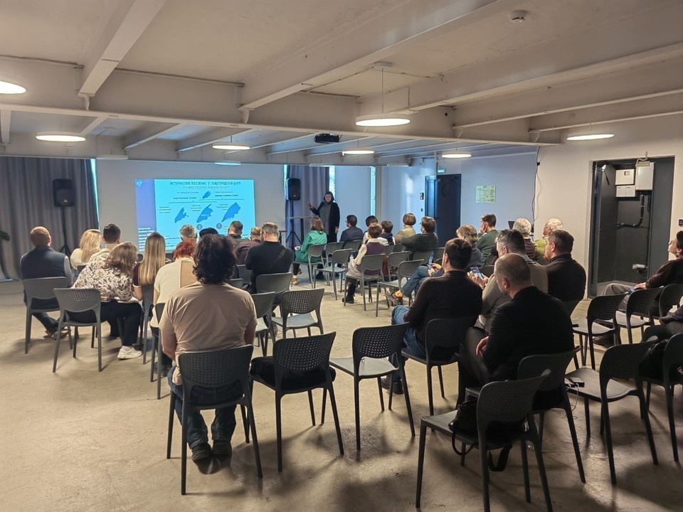    На мероприятии предложили создать структуру, которая будет управлять историческим поселением. Фото: минград Самарской области