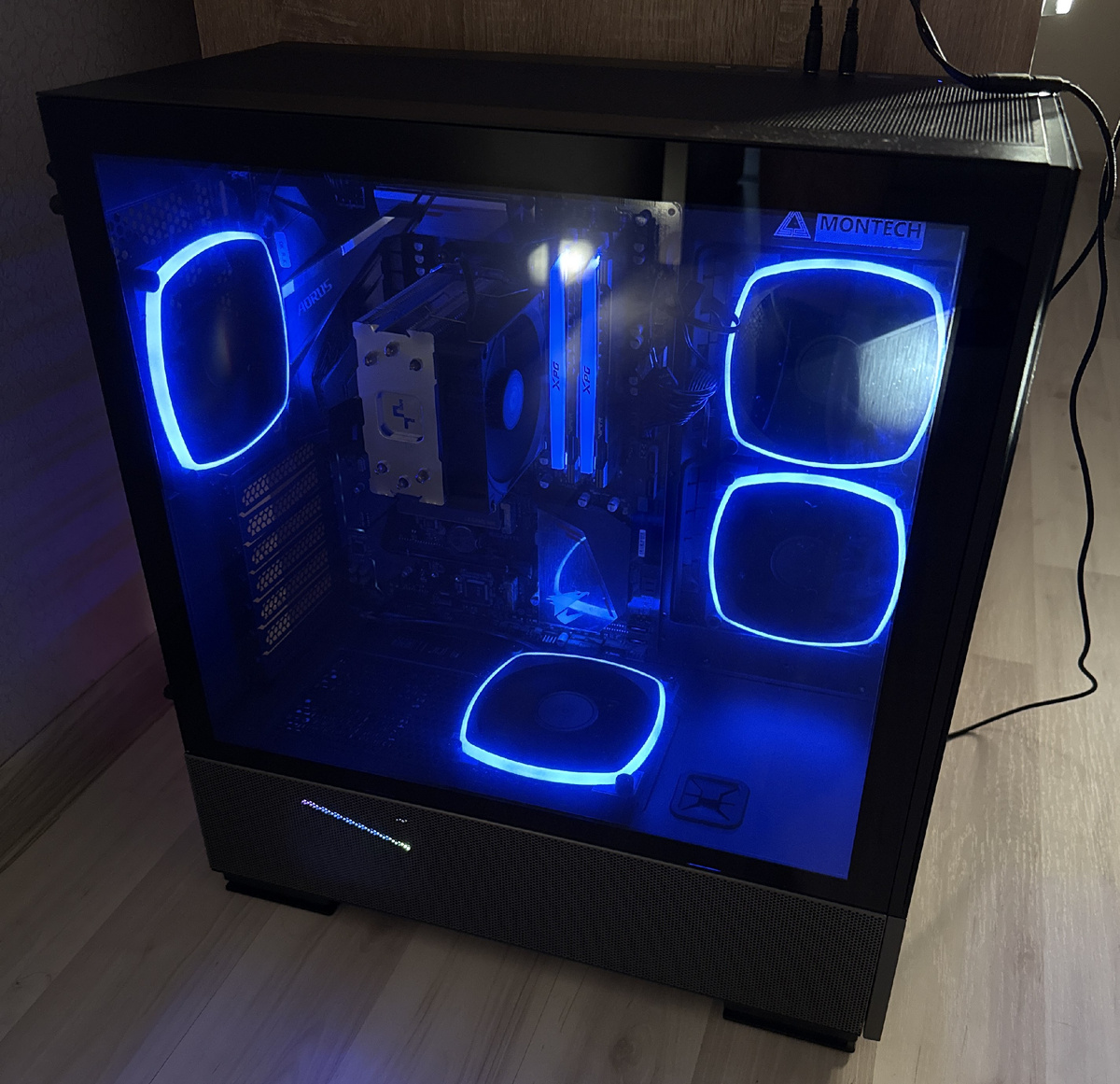 После переезда MONTECH SKY TWO