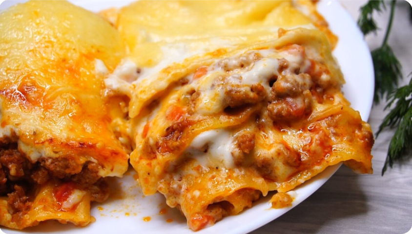 Лазанья, от которой родные в восторге: проверенный рецепт на каждый день. Смело готовьте, семья точно останется сытой и довольной...