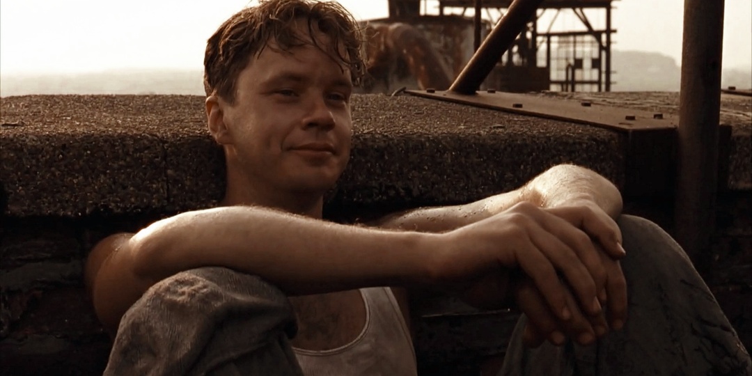 Почему "Побег из Шоушенка" стоит на первом месте IMDB и является лучшим фильмом по Стивену Кингу?